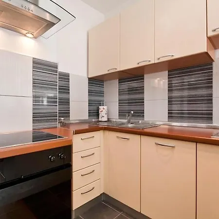 아파트 With A Parking Space - 5932