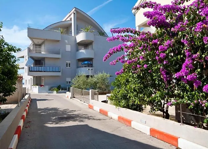 아파트 With A Parking Space - 5932