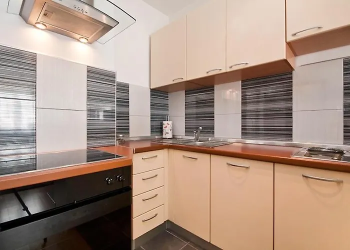 아파트 With A Parking Space - 5932