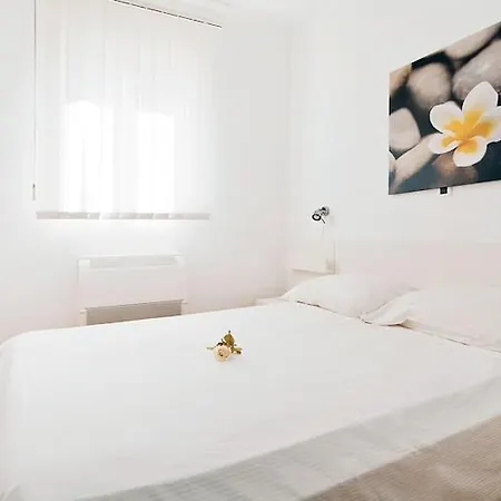 Appartamento With A Parking Space - 5932 Zara